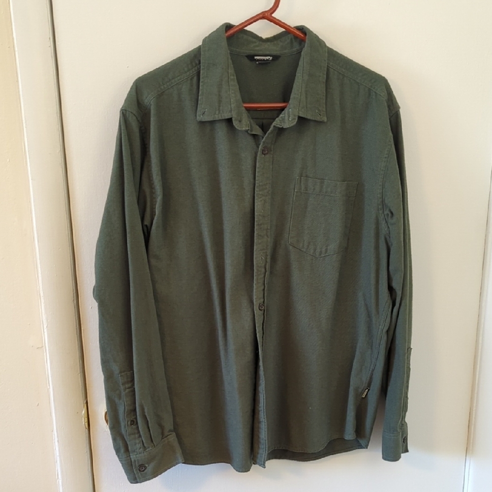 Eddie Bauer Olive Green Men's Flannel Shirt